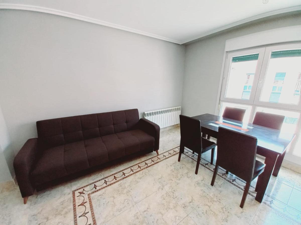 Apartamento Para 5 Personas Con Garaje A 10 Minutos De Valladolid Buitenkant foto