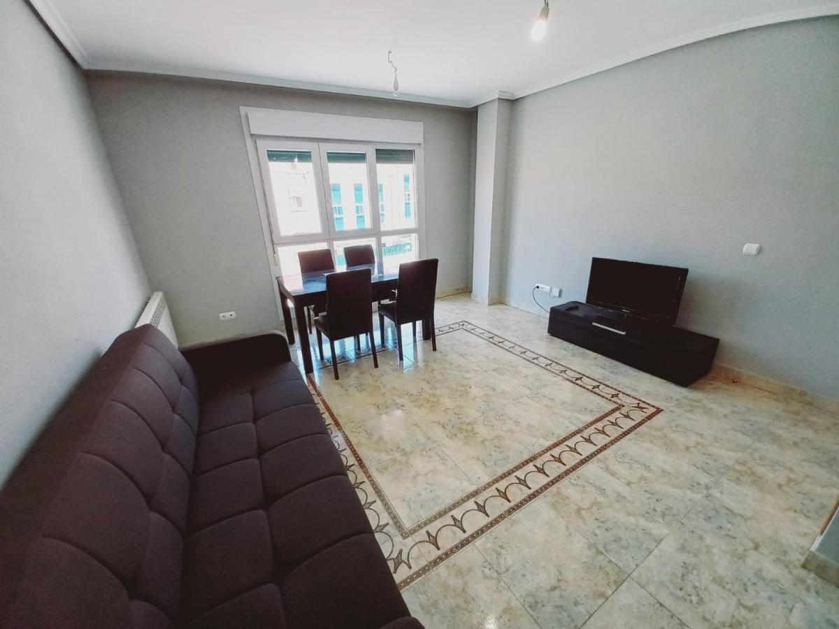 Apartamento Para 5 Personas Con Garaje A 10 Minutos De Valladolid Buitenkant foto